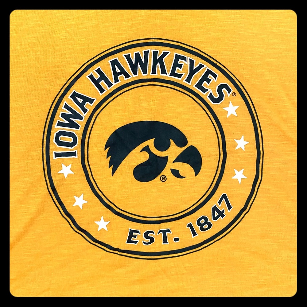 University of Iowa Hawkeye T-Shirt in Large